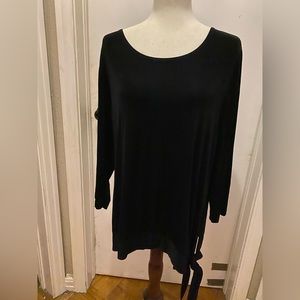 Chico’s traveler slinky nylon side-tie tunic.